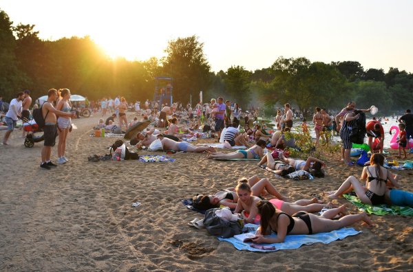 Белое озеро Косино пляж