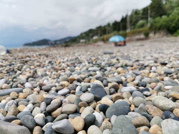 Каменистый пляж Ялта