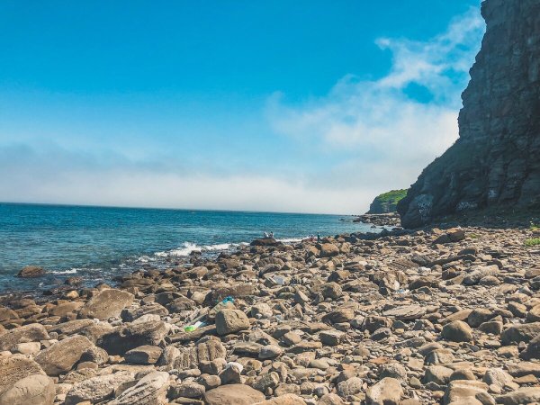 Карчит Каменистый пляж