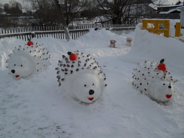 Снежные скульптуры - больше фото - Коробочка идей и мастер-классов