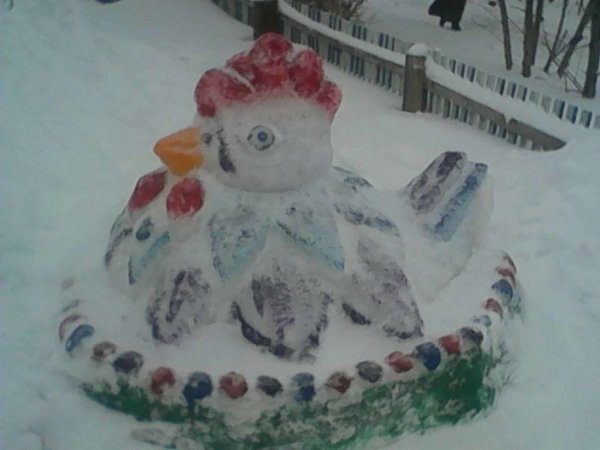 Игрушки из снега