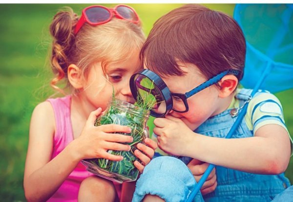 Любопытный ребенок