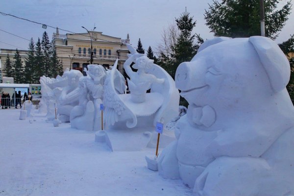 Новосибирск краеведческий музей снежные фигуры