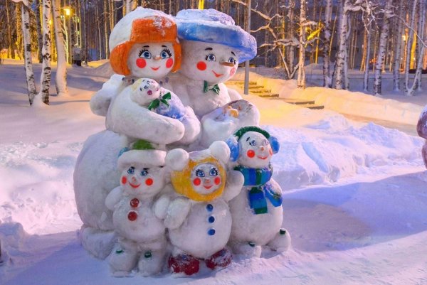 Снежные фигурки
