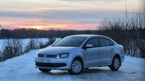 VW Polo sedan зима