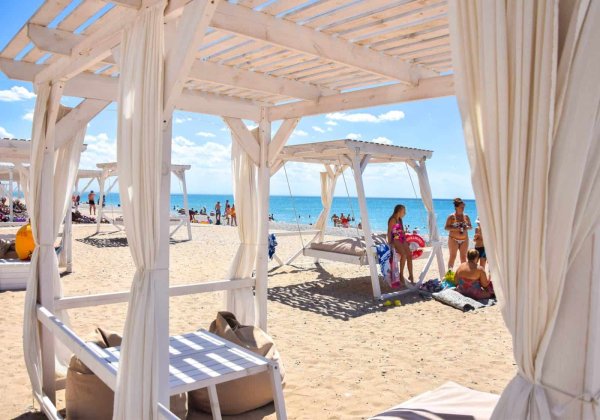 Евпатория пляж Лазурный