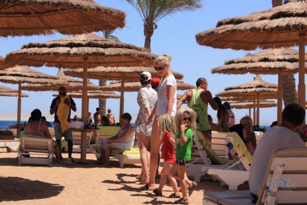 Сигал Бич Резорт Хургада пляж