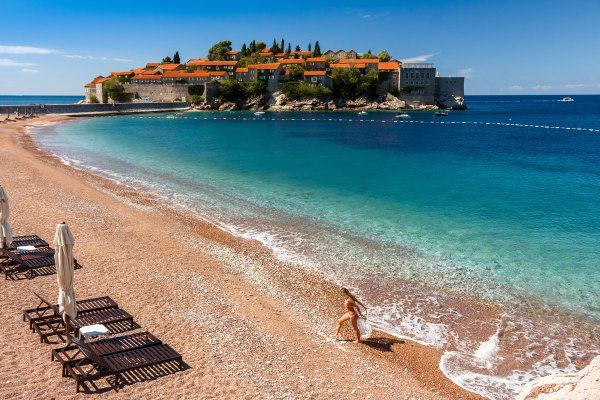 Святой Стефан Черногория