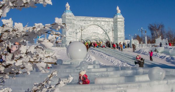 Снежный городок Владимир