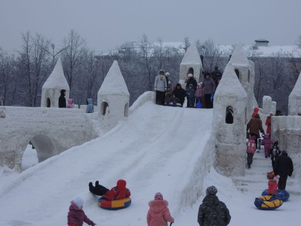 Снежный городок для детей