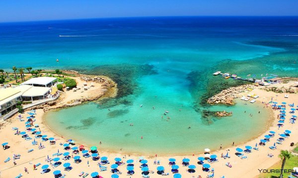 Пляж Пернера Протарас