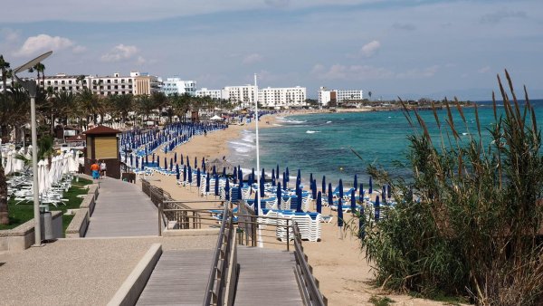 Пляж фигового дерева Кипр