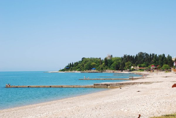 Абхазия Гудаута пляж