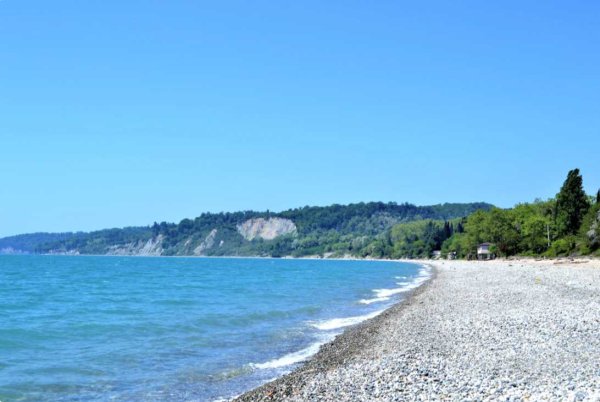 Золотой берег Гудаута