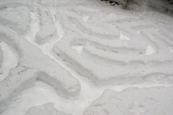 Лабиринт из снега