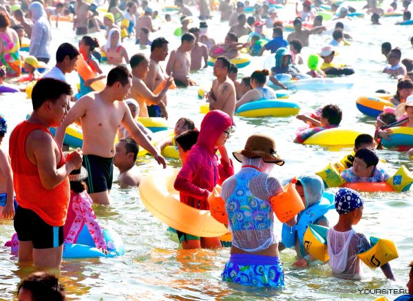 Китайцы на море