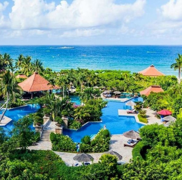 Остров курорт в Китае