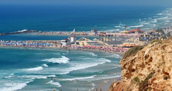 Израиль пляжи Средиземное море