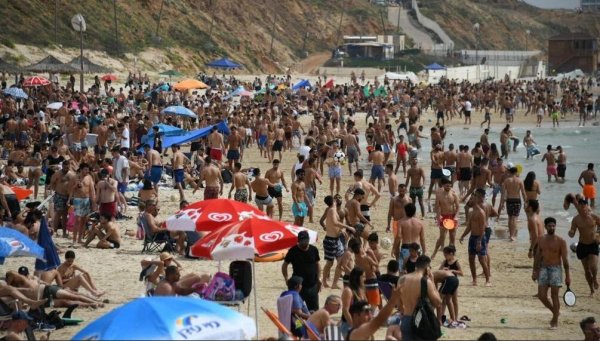 Израиль дикий пляж