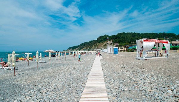 Центральный пляж Дагомыса