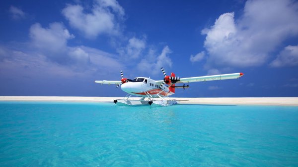 Гидроплан four Seasons Мальдивы