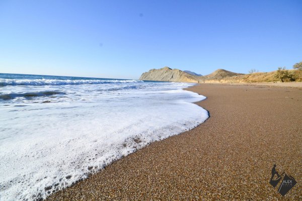 Галечные пляжи в Крыму Коктебель