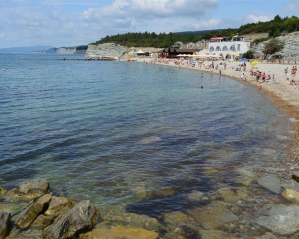 Дивноморское пляж