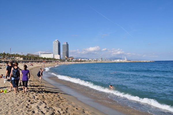 Пляж Барселонета в Барселоне