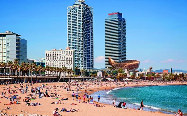 Барселона море