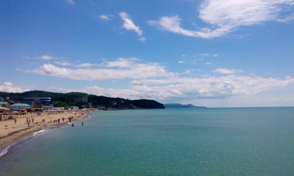 Черное море Лермонтово