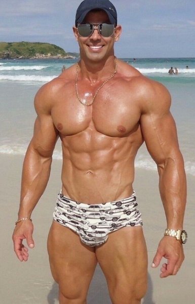 Пляжный качок