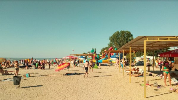 Азовское море Ейский Центральный пляж