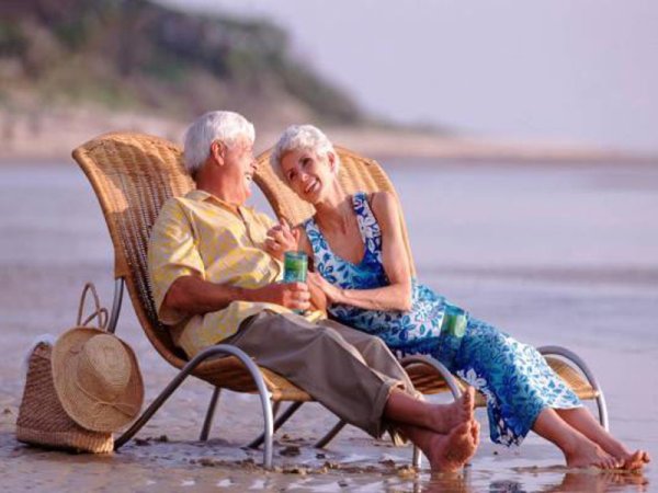 Старики на отдыхе