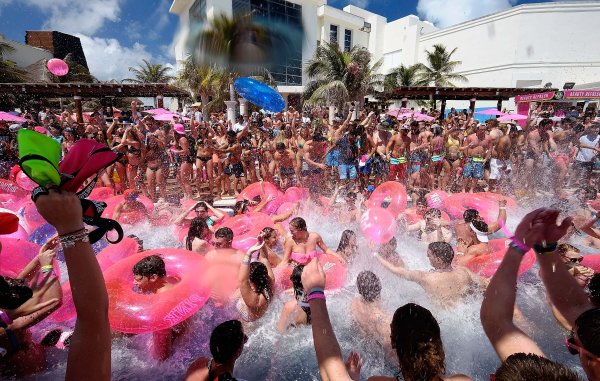 Пляжная вечеринка корпоратив