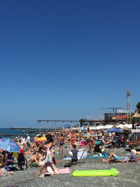 Пляж Адлер Фарос