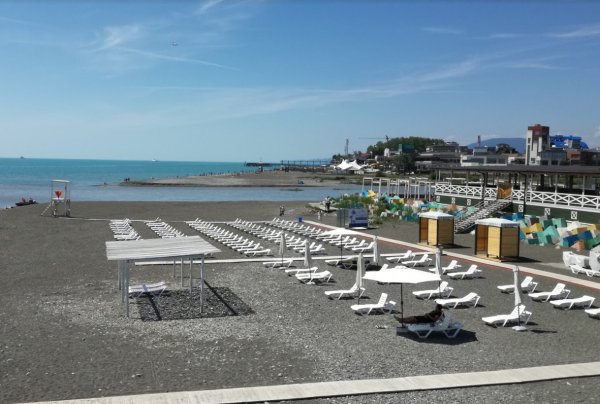 Пляж Мзымта в Адлере