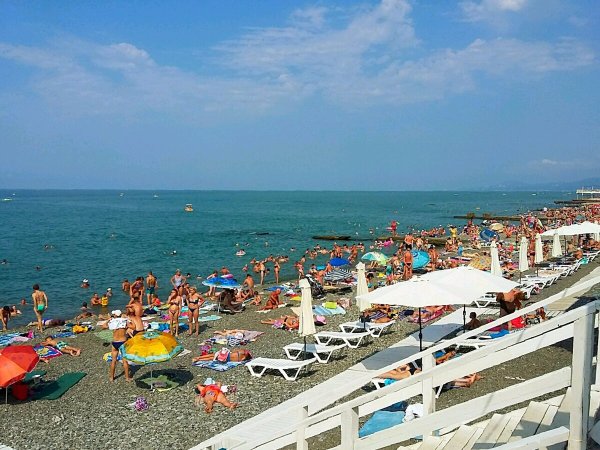 Пляж Черноморец Адлер