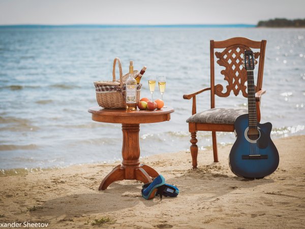 Гитара и море