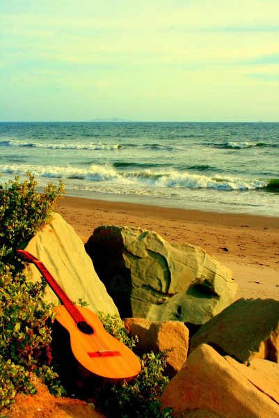 Гитарный пляж