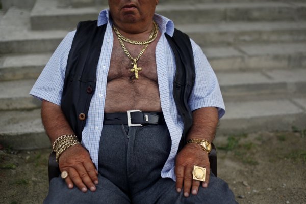 Золотые украшения цыганских баронов