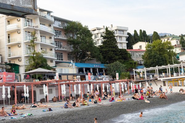 Набережная Массандры в Ялте