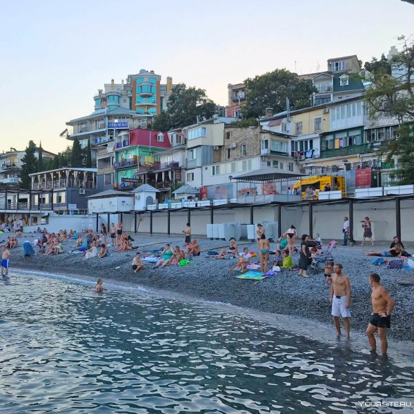 Крым Ялта Массандровский пляж