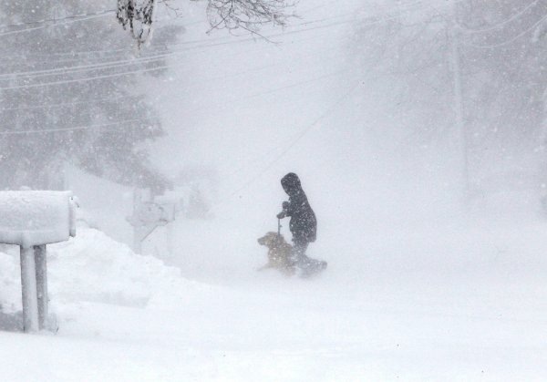 Сильная метель Снежная буря