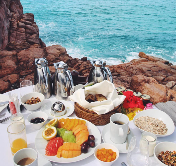 Завтрак на пляже