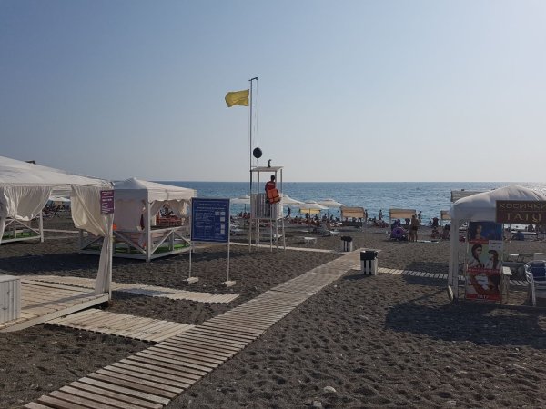 Пляж огонек Адлер