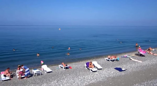 Пляж огонек Адлер