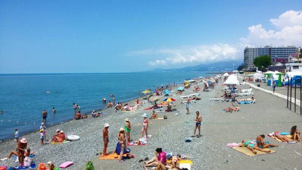 Адлер пляж Вояжист