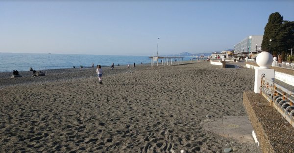 Пляж огонек 2 Адлер