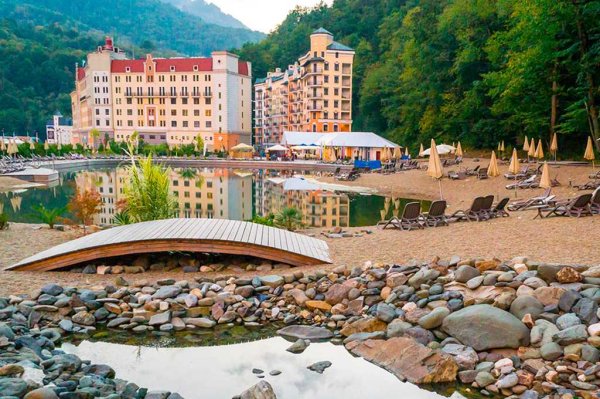 Озеро роза Бич роза Хутор