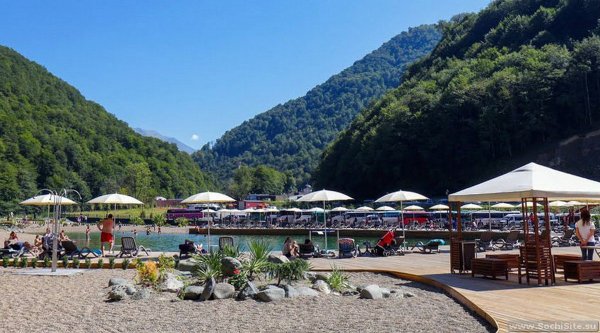 Роза Бич Сочи пляж